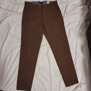 Banana Republic Mason Chino